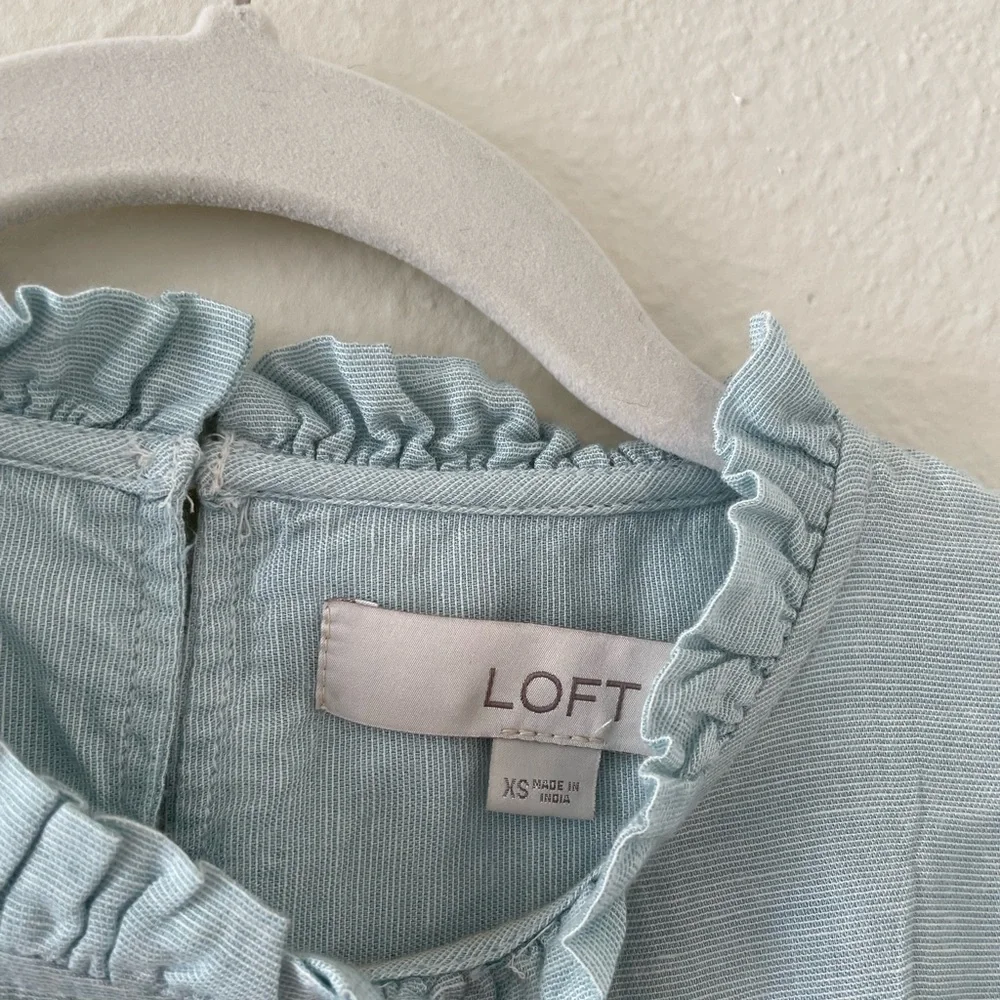 LOFT | Ruffle Blouse Shell - Picture 3 of 5